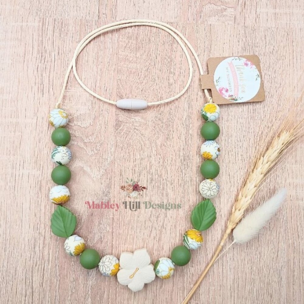NEW Nursing BreastfeedingTeething Necklace - New Mom Gift - Baby Shower Gift